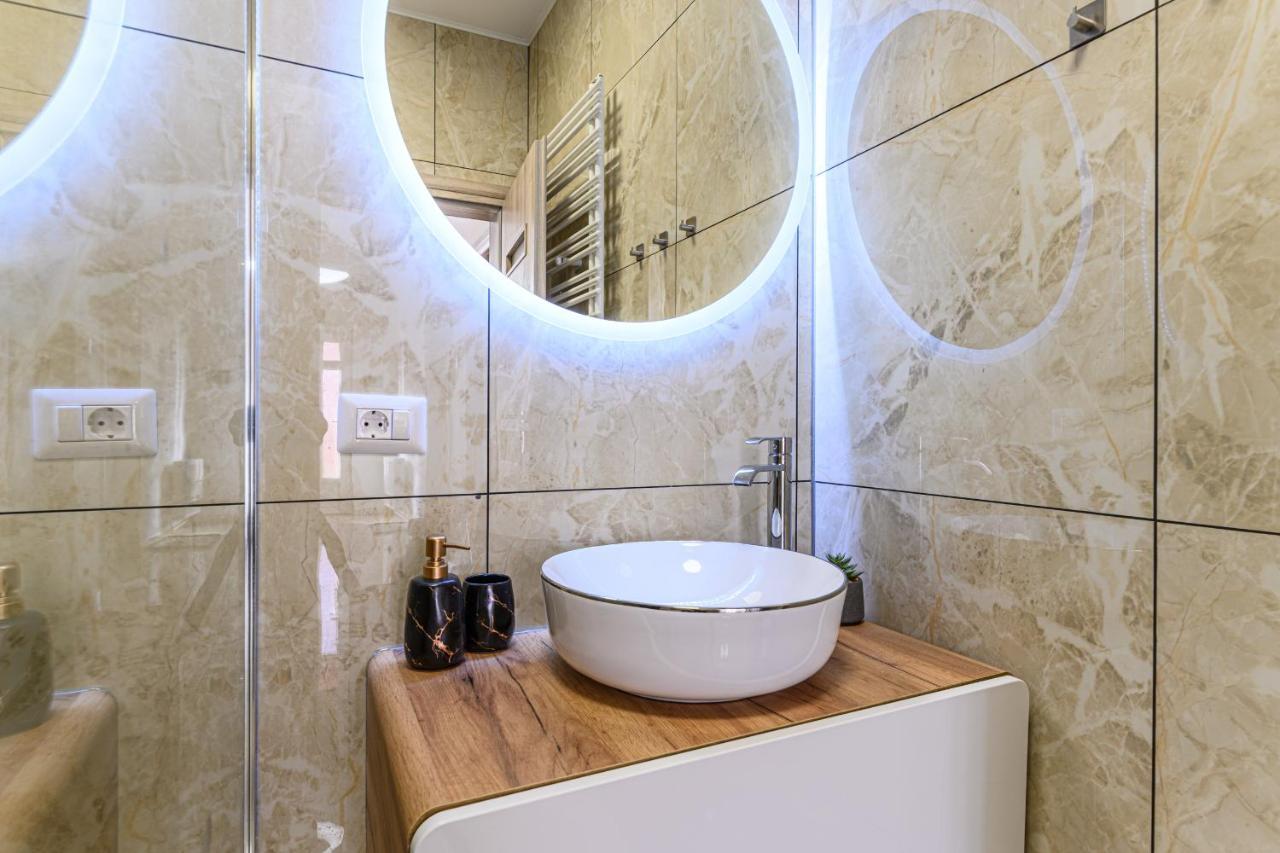 Apartment Casa Aurora 4 *