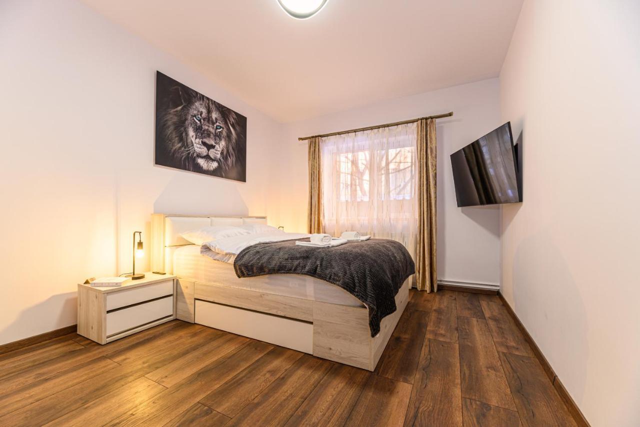 Apartment Casa Aurora 4 *